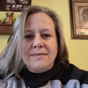 Meet your Posher, Renee